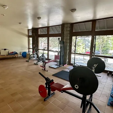 El Niuet De Montana Park, En Enveitg