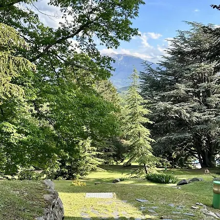 El Niuet De Montana Park, En Lejlighed Enveitg